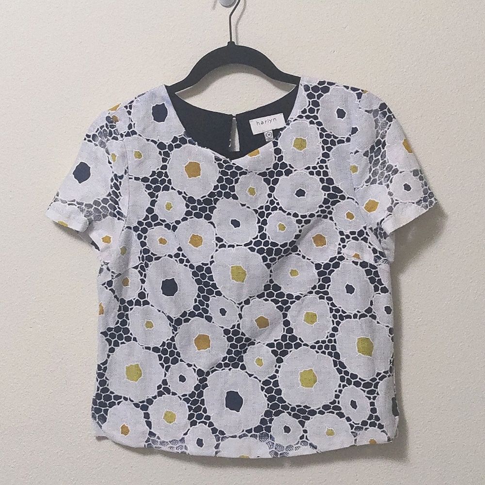 Anthropologie Harlyn Daisy Lace Top
